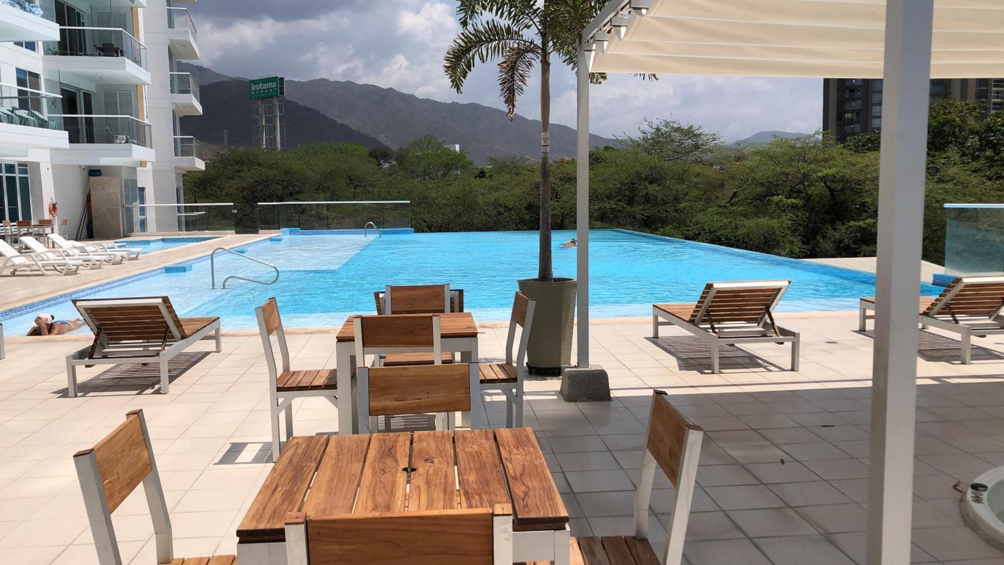 Apto. Con Alucinante Vista Al Mar Apartamento